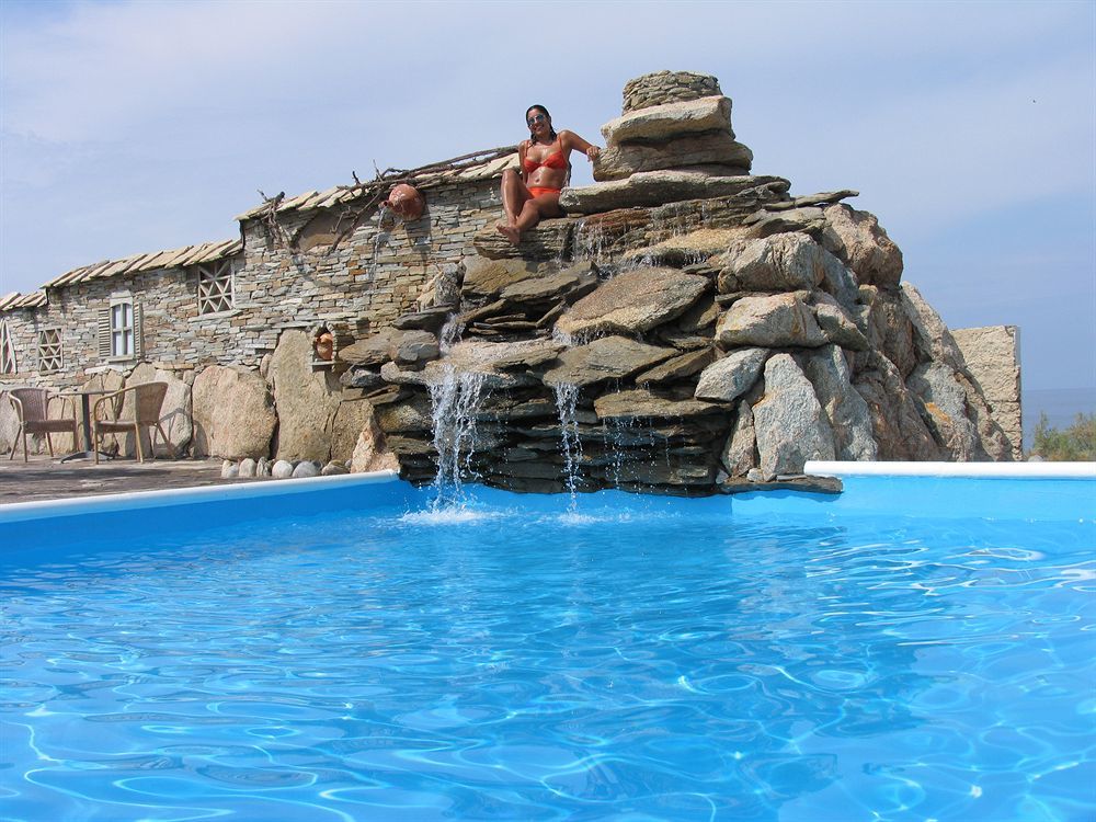 Cavos Bay Hotel & Studios Armenistís Exterior foto